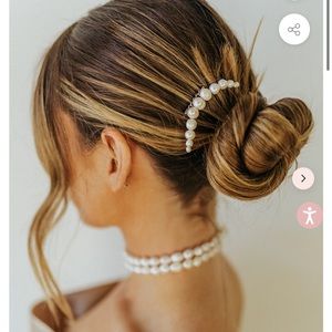 NIB Untamed Petals Bridal Arctic Comb